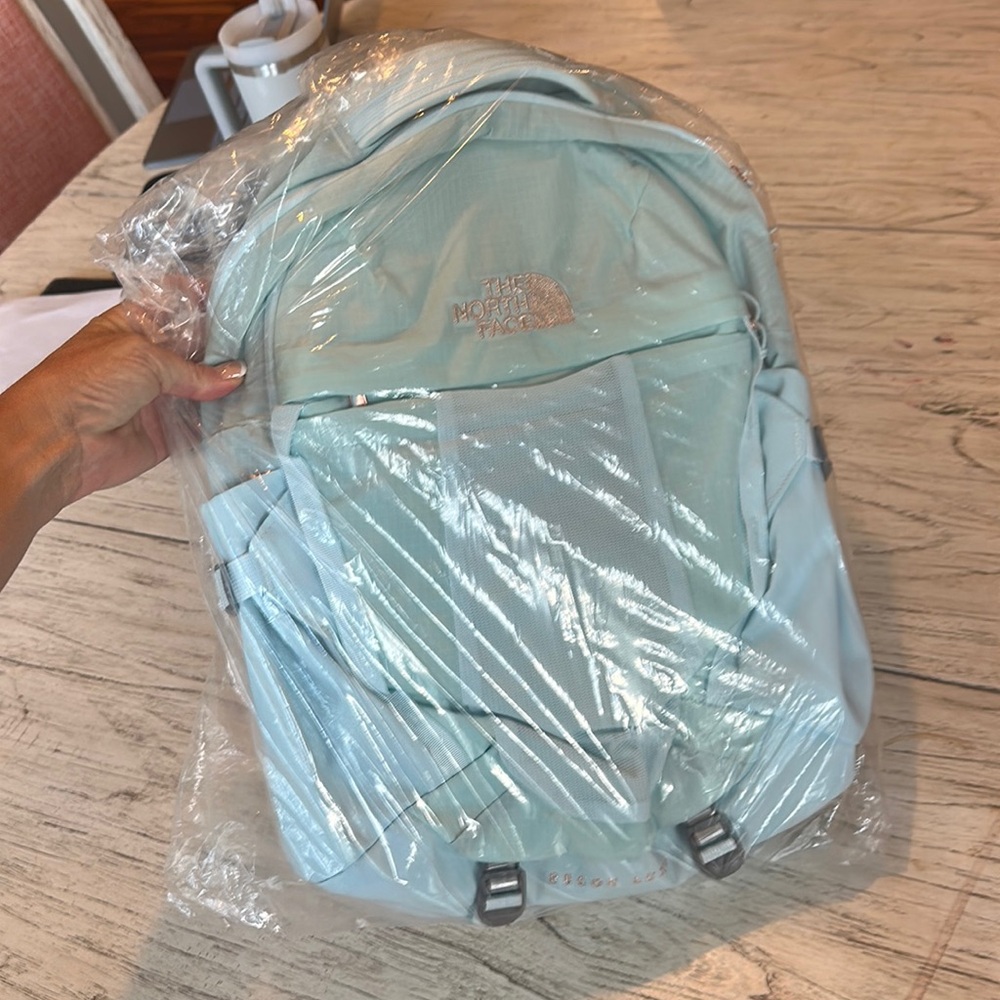 Never used NorthFace Recon Luxe